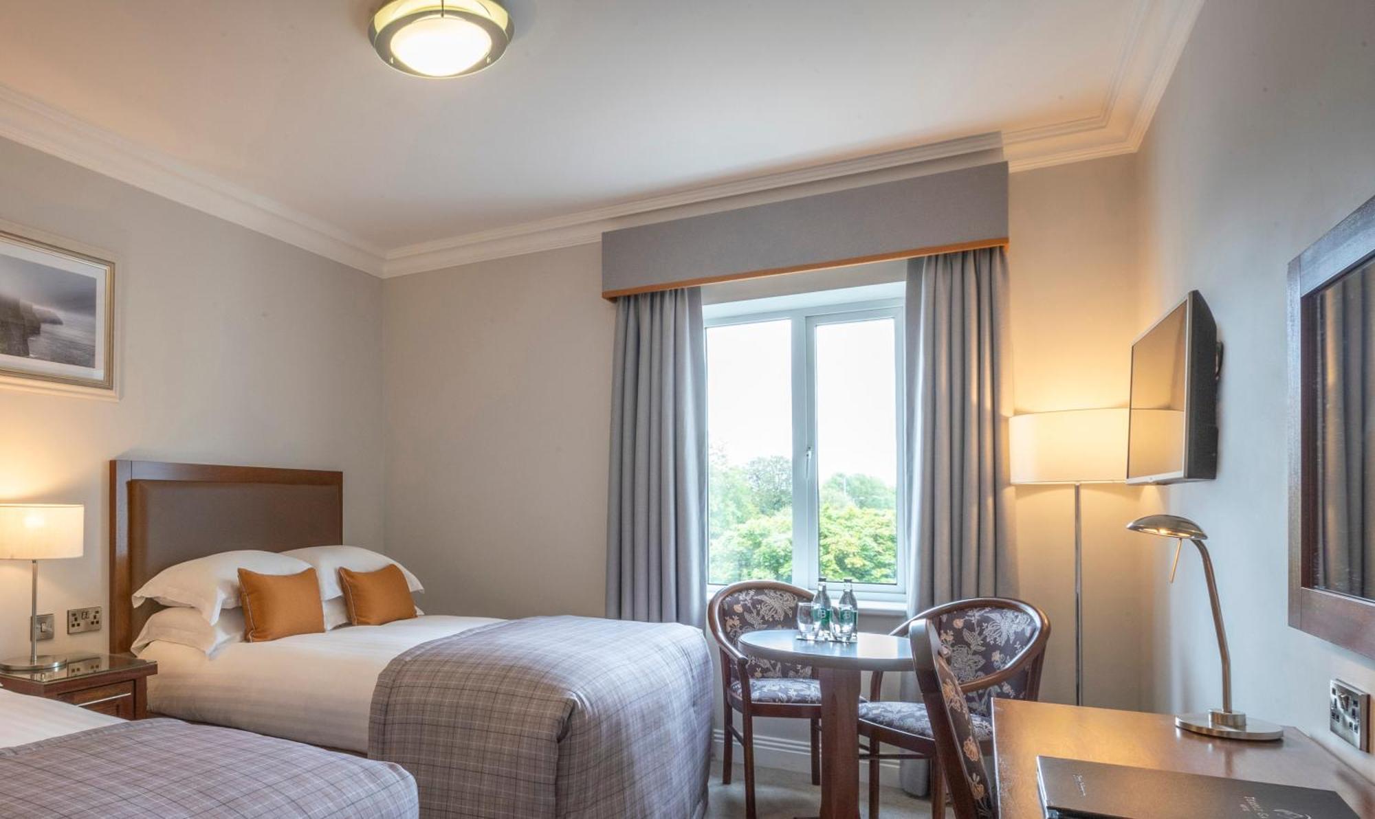 Temple Gate Hotel Ennis Luaran gambar